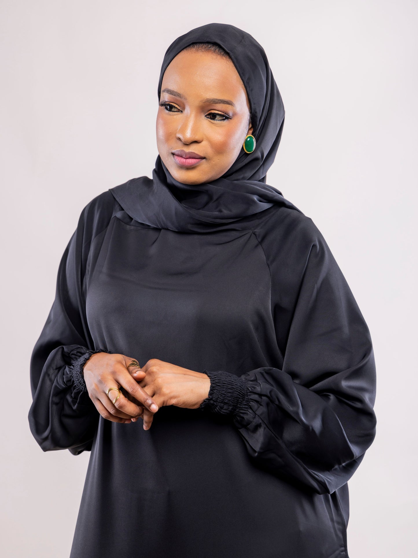 Robe Sakina